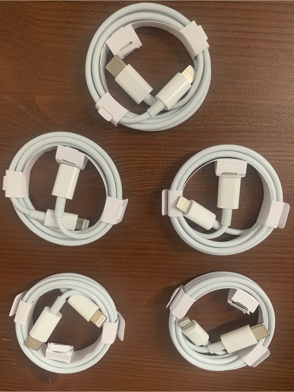USB-C to Lightning Cable White Set of 5